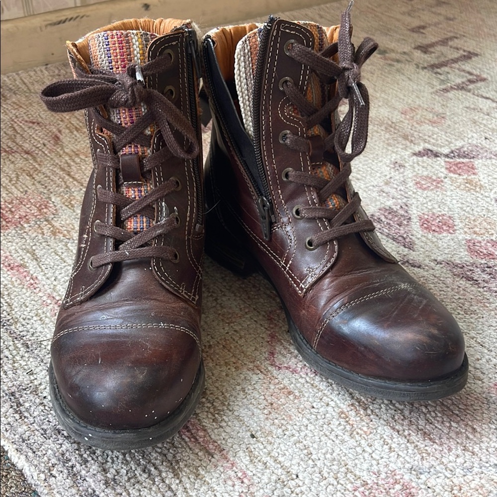 Taos Footwear Brown Ankle Boots with Multicolor Accents